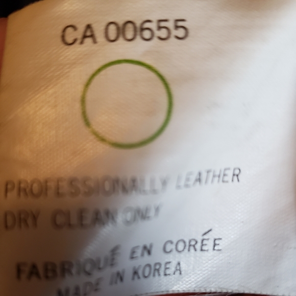 1980 Vintage ladies oversized leather jacket - Picture 8 of 14